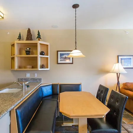Sunstone Lodge By 101 Great Escapes Mammoth Lakes Room photo