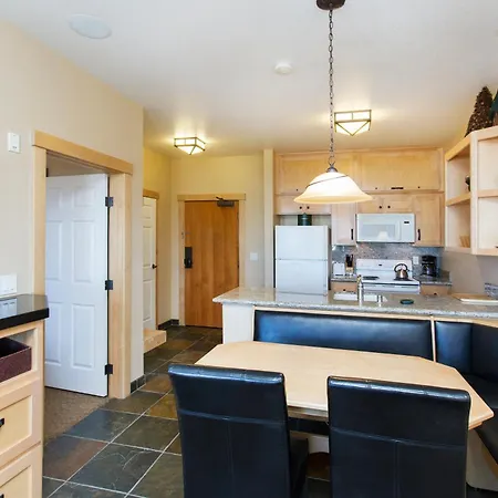 Sunstone Lodge By 101 Great Escapes Mammoth Lakes Room photo